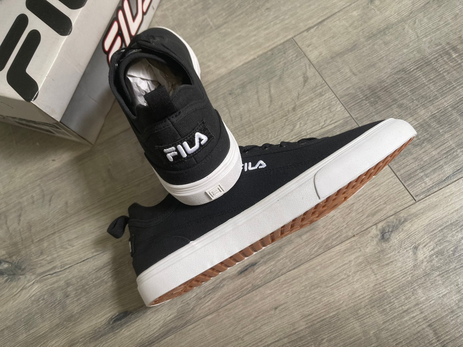 Nieuw Fila schoenen maat 42, Kleding | Heren, Ophalen of Verzenden, Nieuw, Overige maten, Zwart