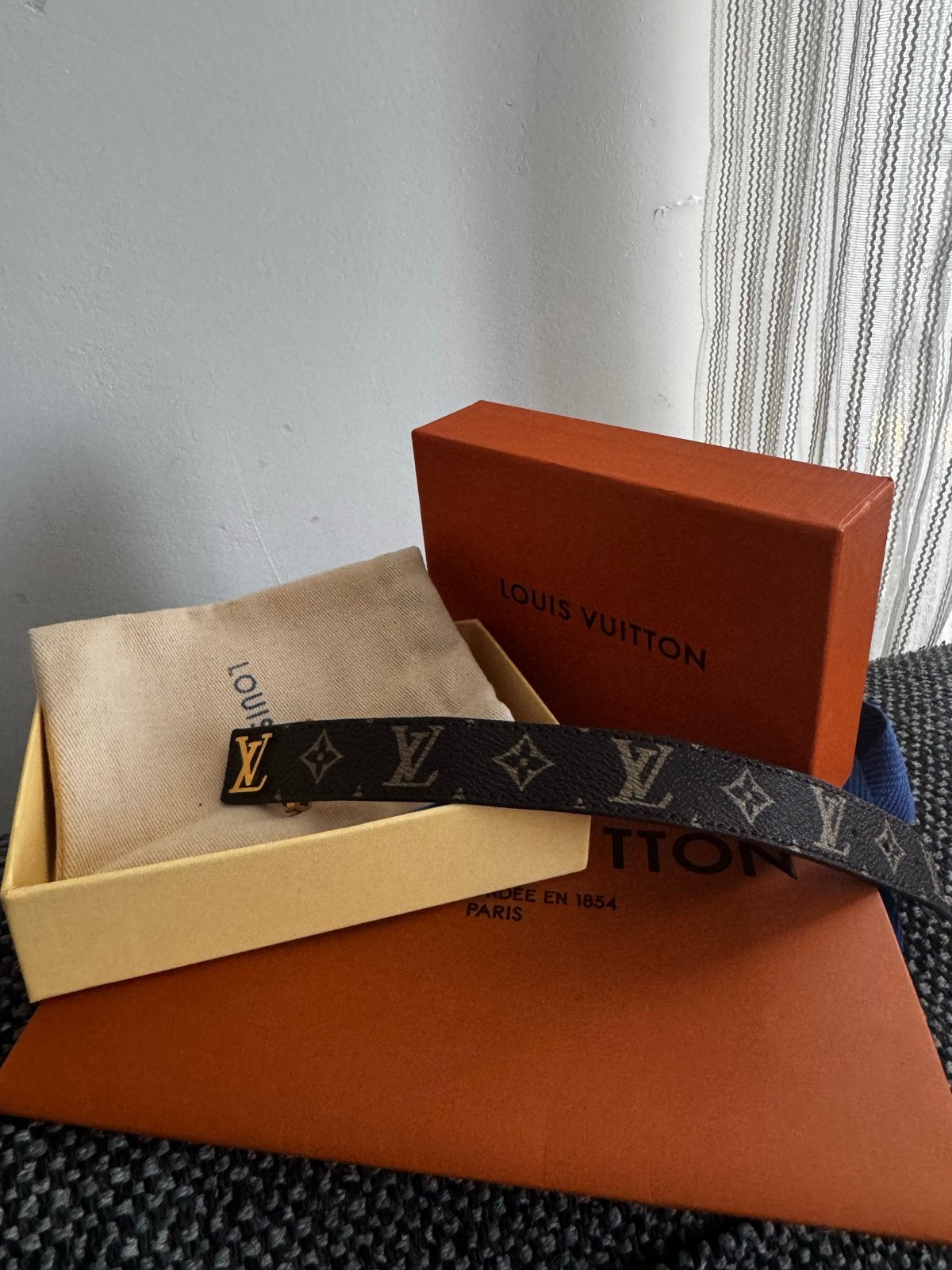 Louis Vuitton Monogram Armband - Nieuw, Ophalen of Verzenden, Nieuw, Bruin, Leer