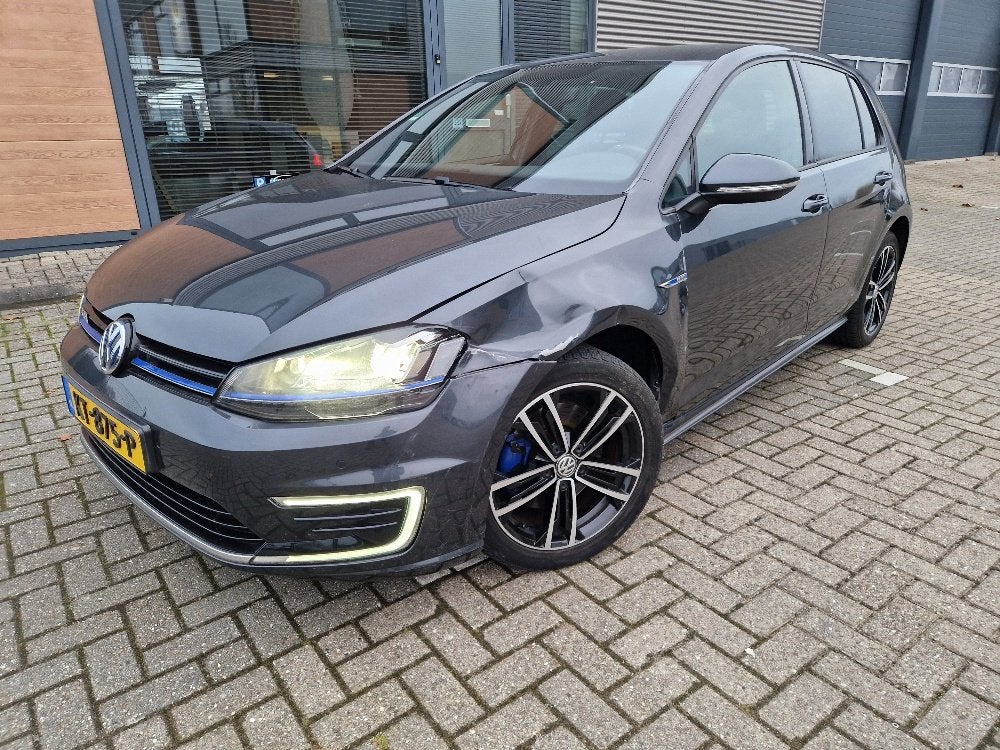Volkswagen Golf 1.4 TSI GTE Connected Series dealer onderhou, Dealer onderhouden, Stof, Gebruikt, 4 cilinders