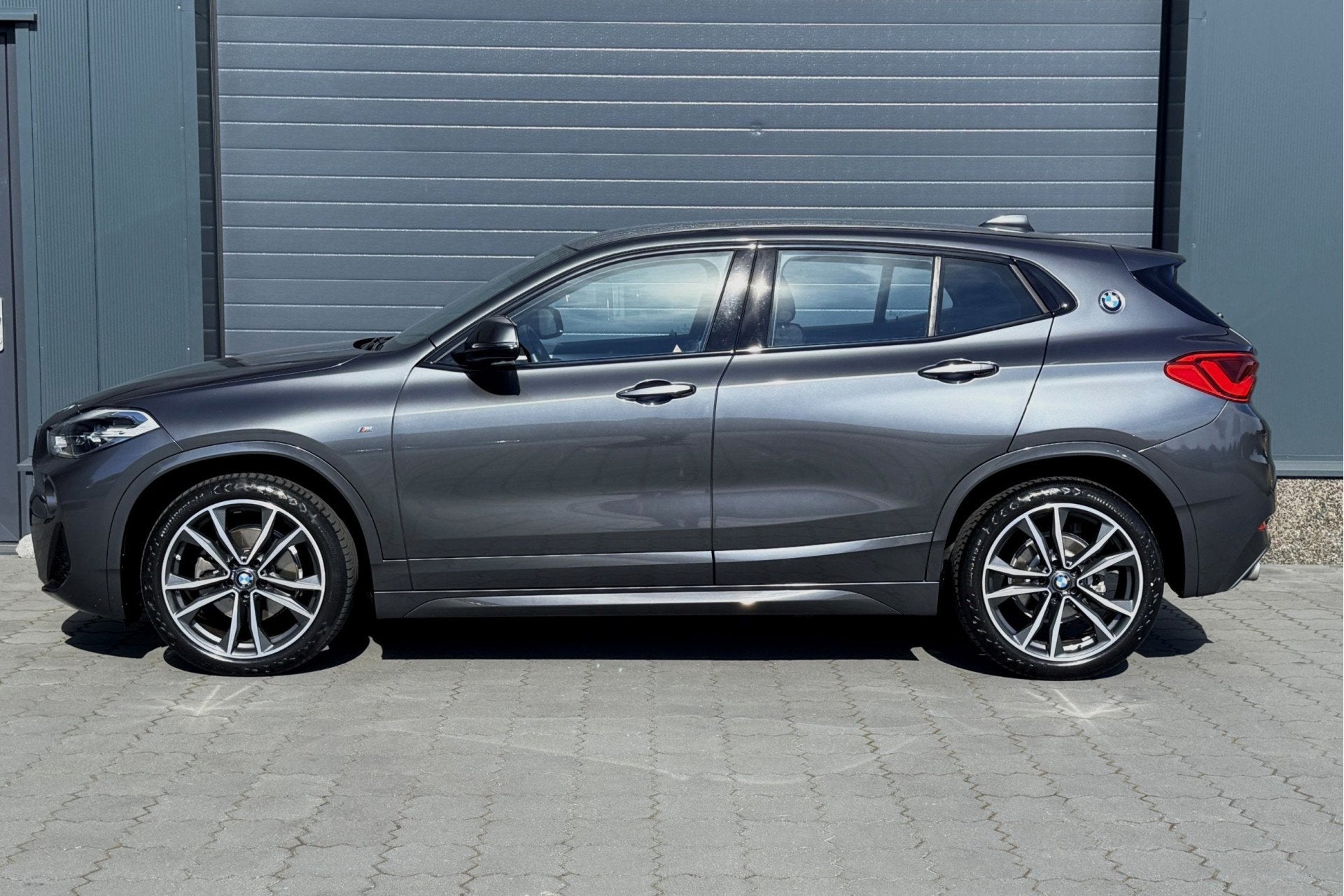 BMW X2 1.8i sDrive M-Sport 2e eig.! 27684KM! (bj 2019), Auto's, Dealer onderhouden, X2, Met garantie (alle), Alcantara