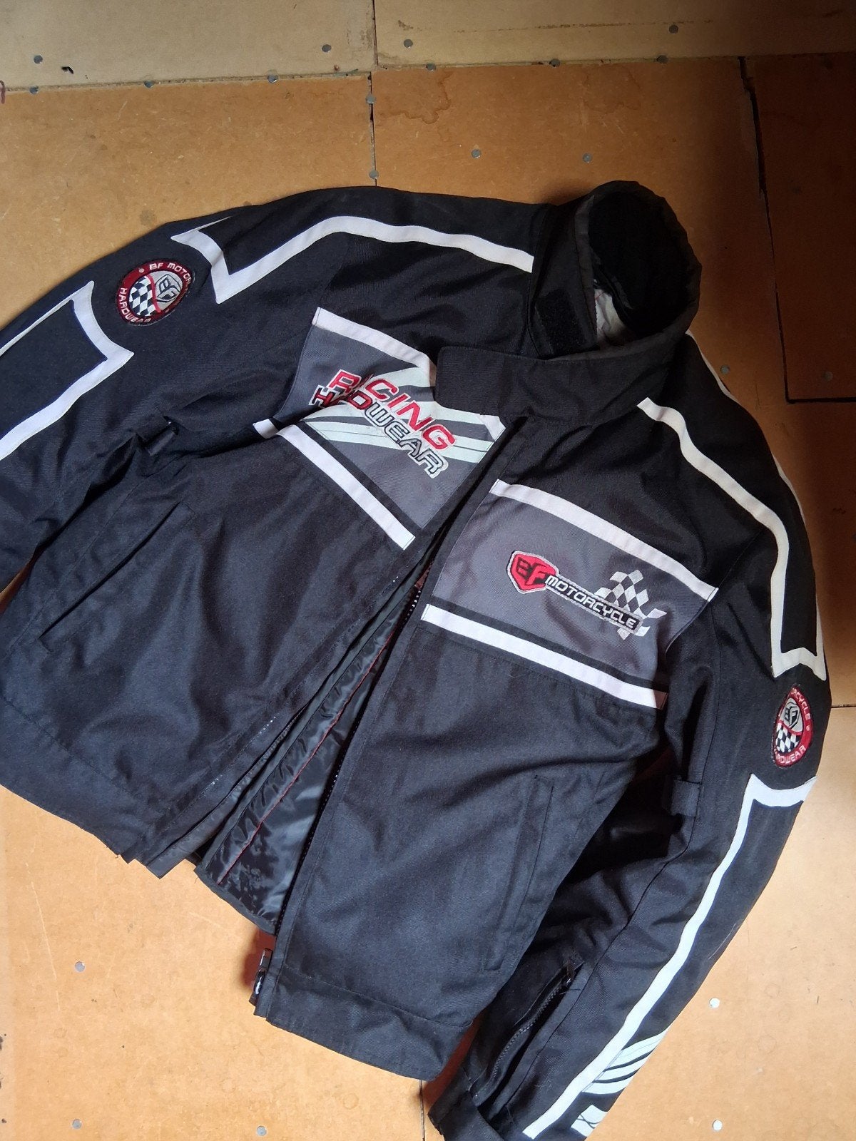 Motorjas textiel zwart met witte accenten maat L, Motoren, Kleding | Motorkleding, Jas | textiel, Heren, Ophalen of Verzenden