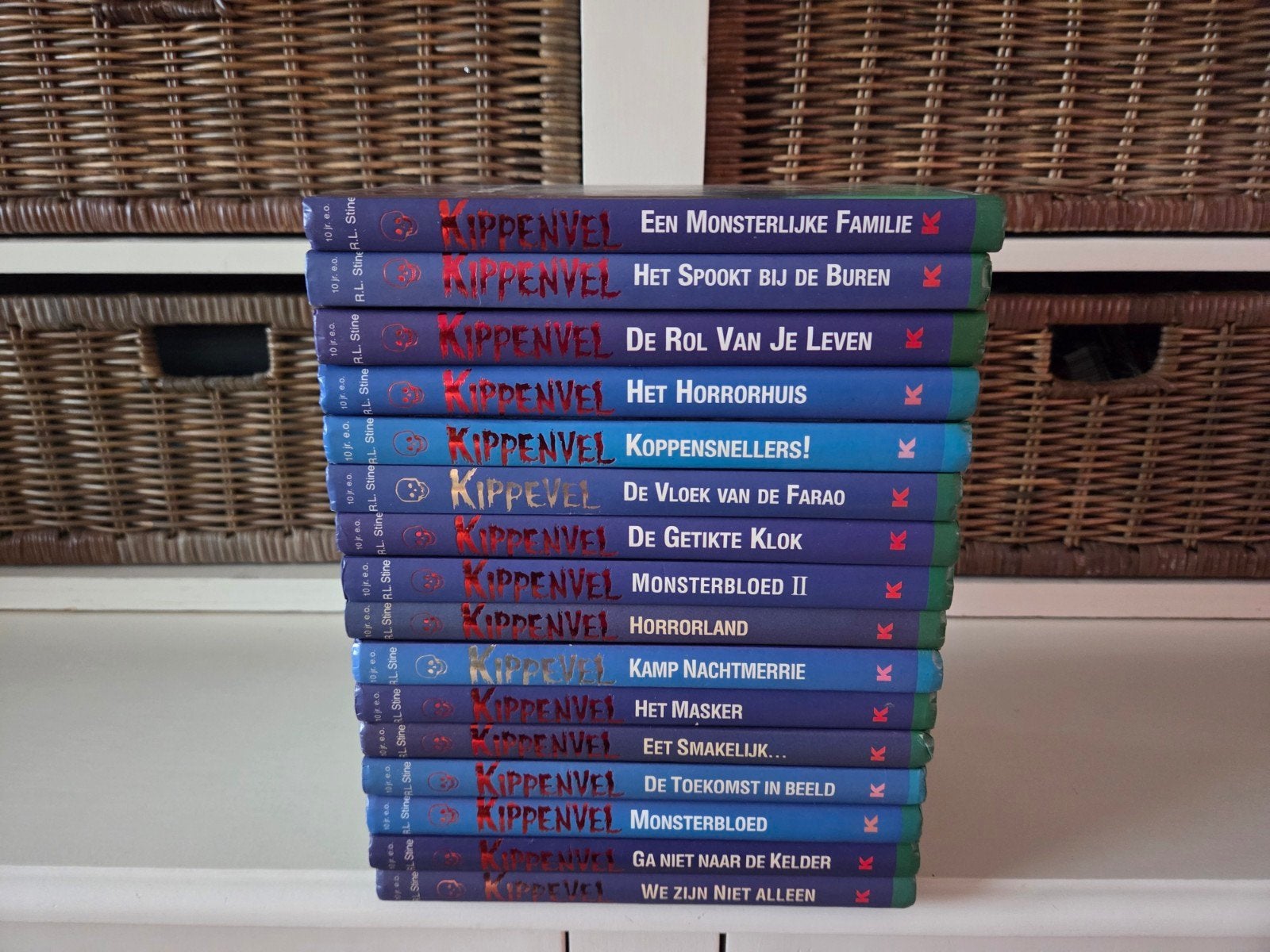 R.L.Stine - Kippenvel (15 stuks), Ophalen of Verzenden, Gelezen