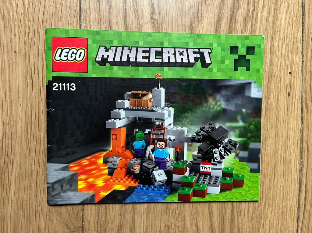 Lego Minecraft instructieboekje 21113, Ophalen of Verzenden, Zo goed als nieuw