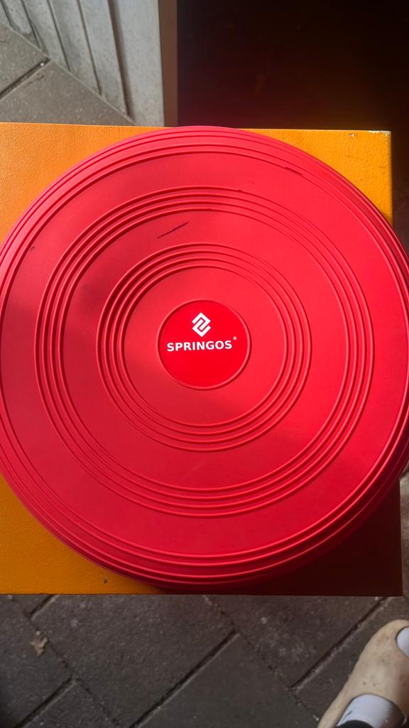 Springos Balansbord - Rood, Sport en Fitness, Ophalen of Verzenden, Zo goed als nieuw, Benen, Balansbord