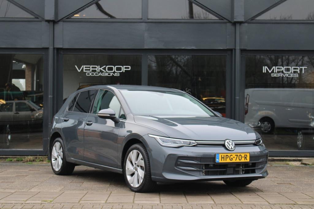 Volkswagen GOLF 1.5 eHybrid Life Edition, Voorwielaandrijving, Euro 6, 4 cilinders, 150 pk