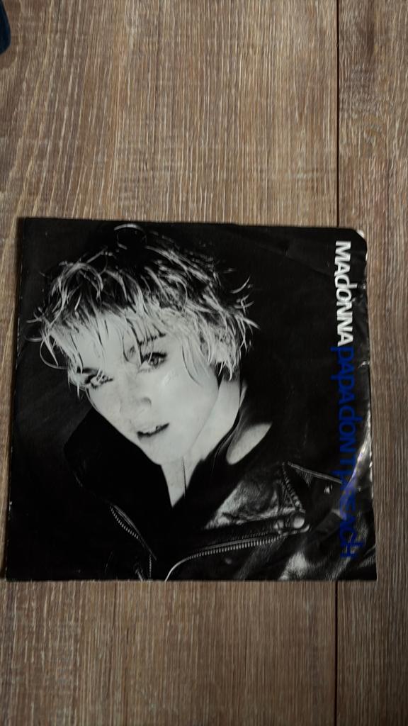 Madonna - Papa Don't Preach (Single, 1986), Fotohoes, Ophalen of Verzenden, Gebruikt, Pop