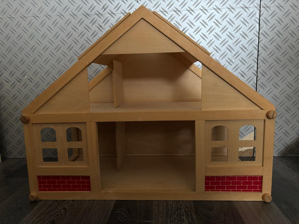 Poppenhuis inclusief meubels en poppen, Ophalen, Gebruikt, Poppenhuis