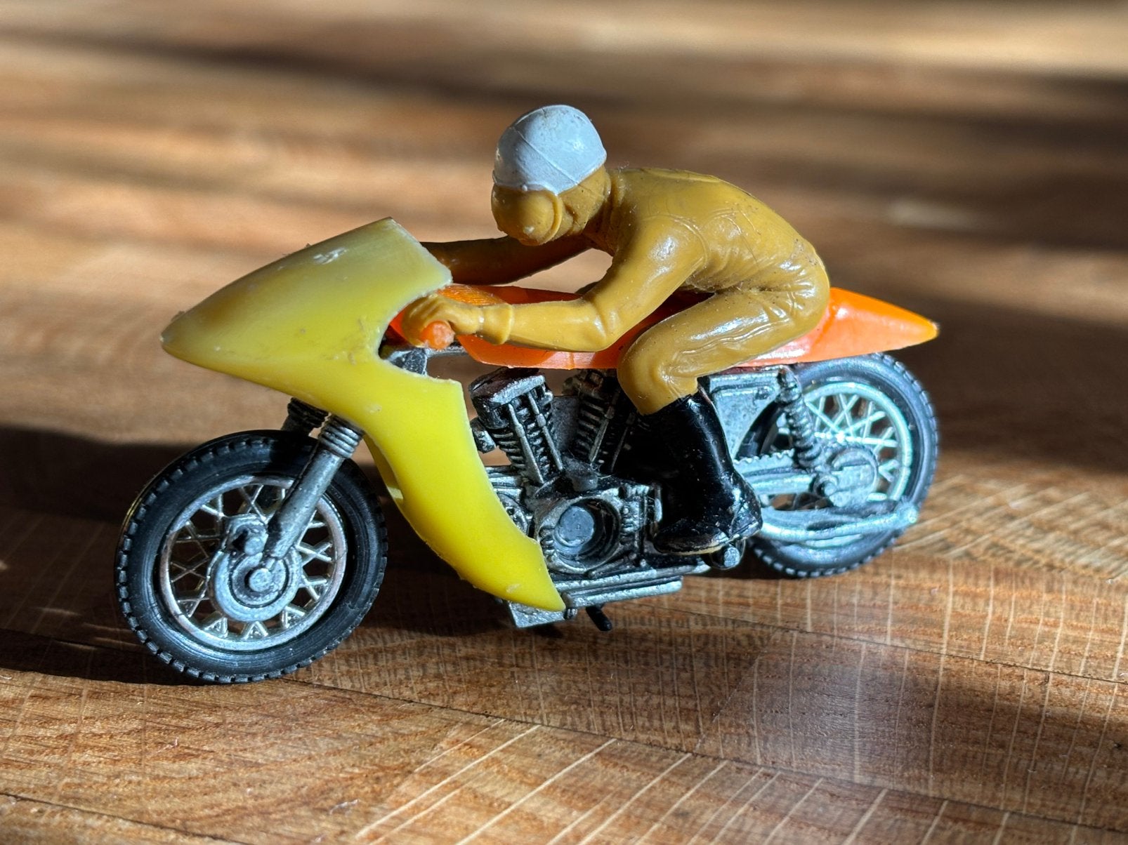 Hot Wheels Rrrumblers "Rip Snorter" 1971 met Coureur, Ophalen of Verzenden, Gebruikt, Motor