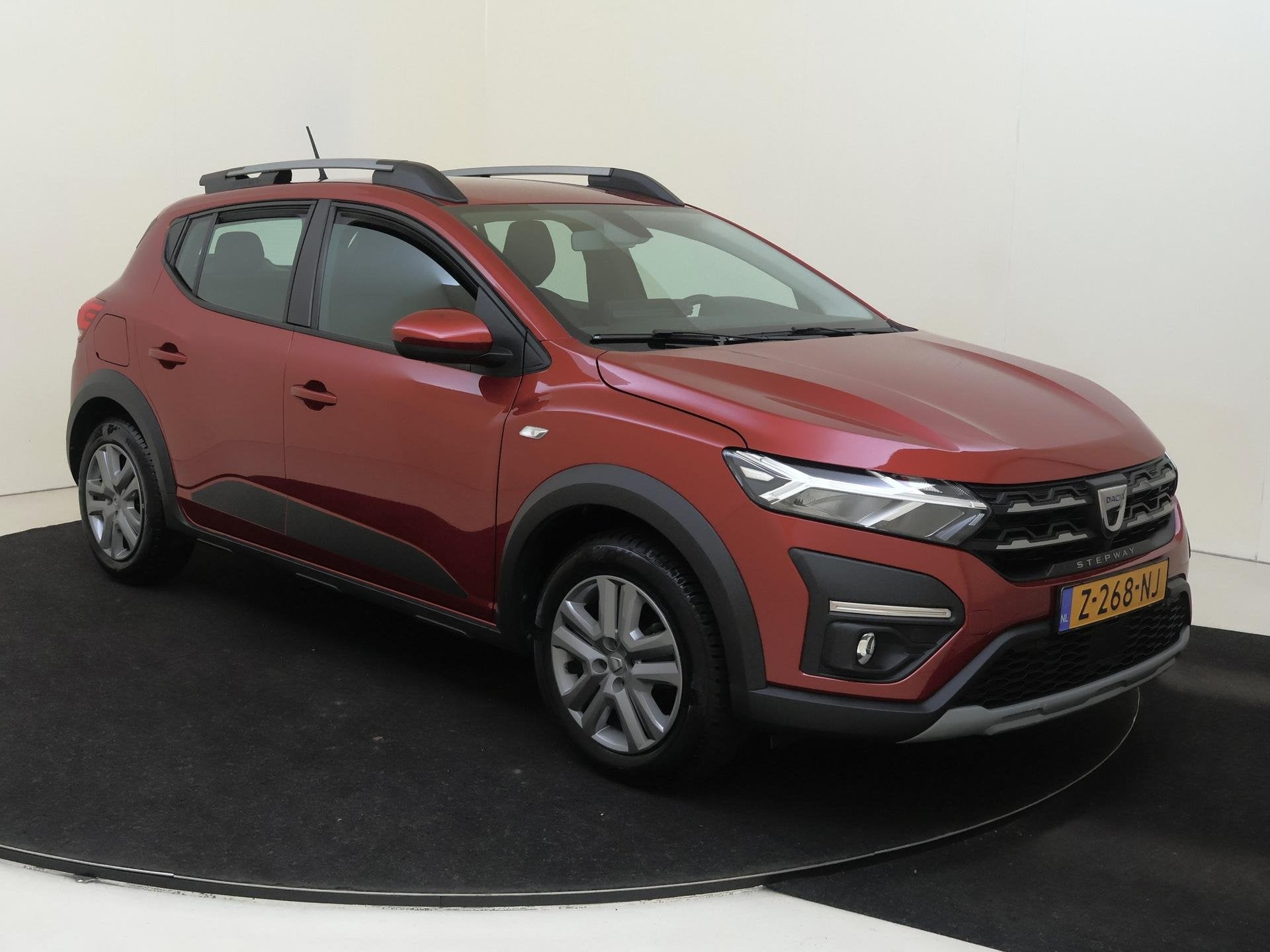 Dacia Sandero 1.0 TCe 90 Expression | Navigatie | camera | C, Auto's, Stof, Euro 6, 49 €/maand, 91 pk