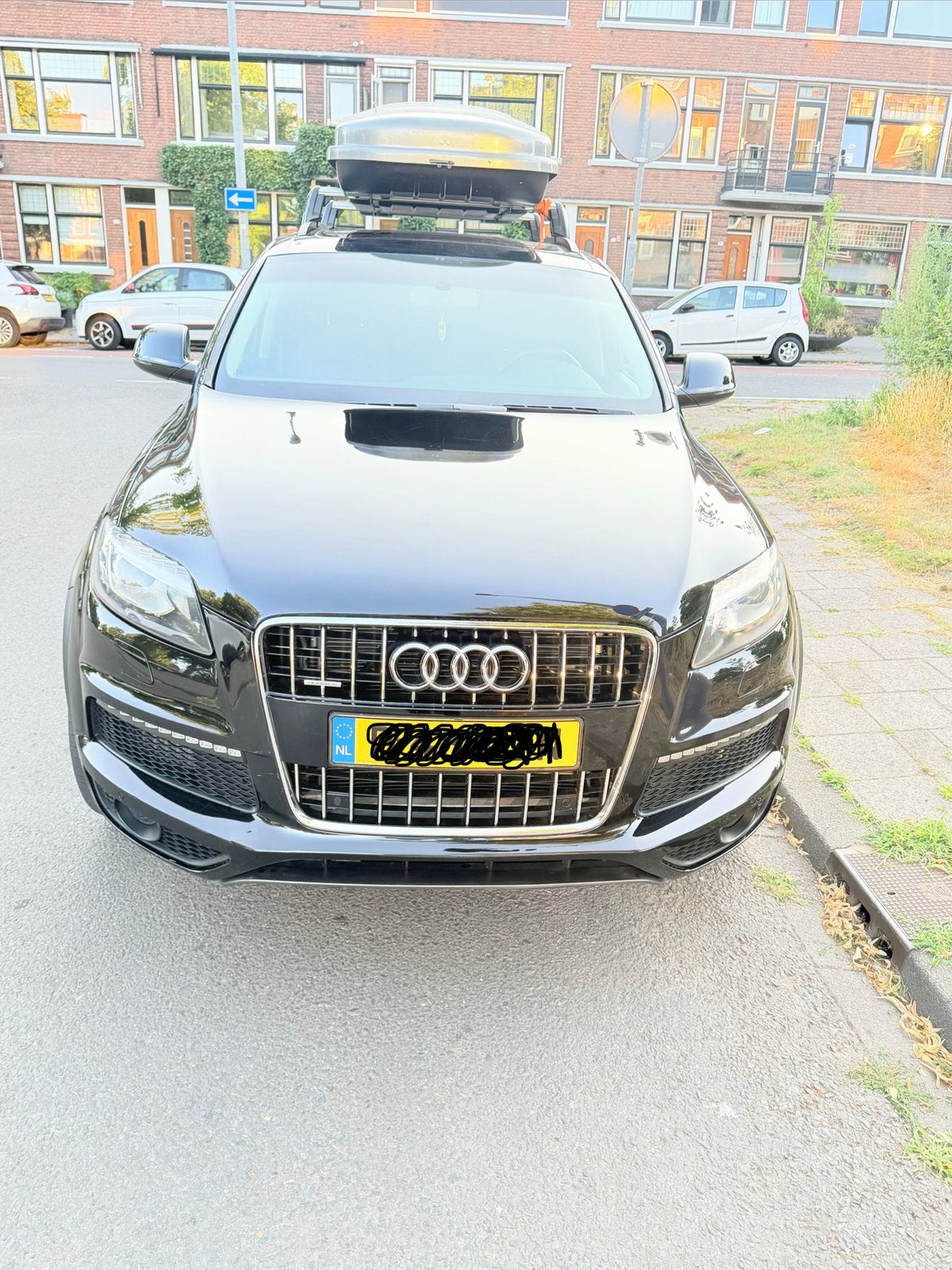 Audi Q7 3.0 TDI Quattro 204pk Zwart, Auto's, Automaat, 2275 kg, 7 stoelen, Zwart