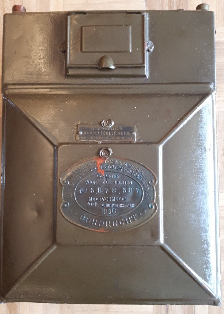 Honderd en tien jaar oude Gasmeter uit Dordrecht, Ophalen of Verzenden