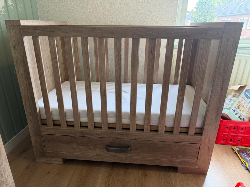 Kidsmill Brent Oldwood Ledikant, Ophalen, Zo goed als nieuw, Ledikant