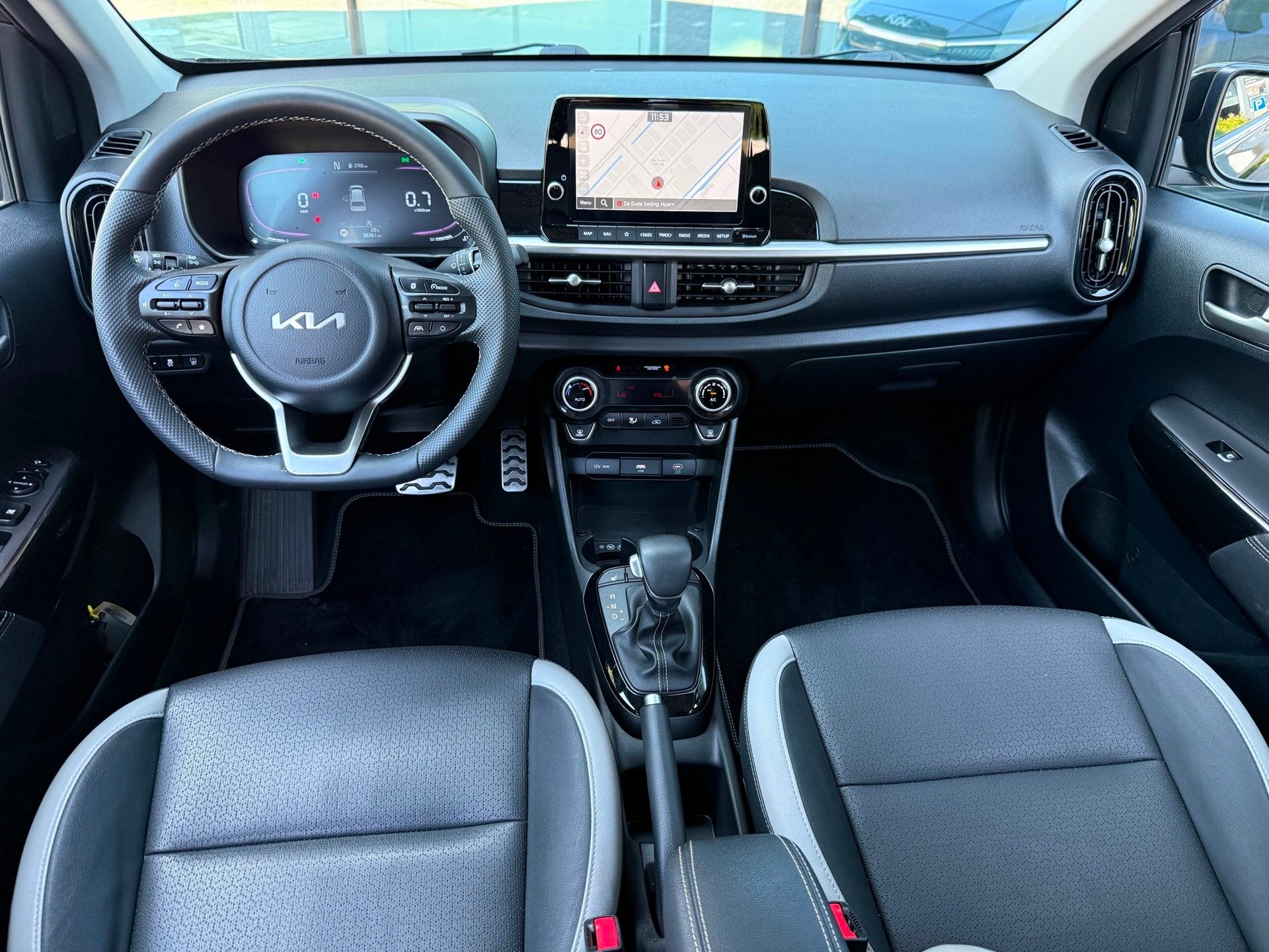 Kia PICANTO 1.2 GT-Line - Automaat - Navi - Camera - Parkeer, Auto's, Dealer onderhouden, Gebruikt, 4 cilinders, 4 stoelen