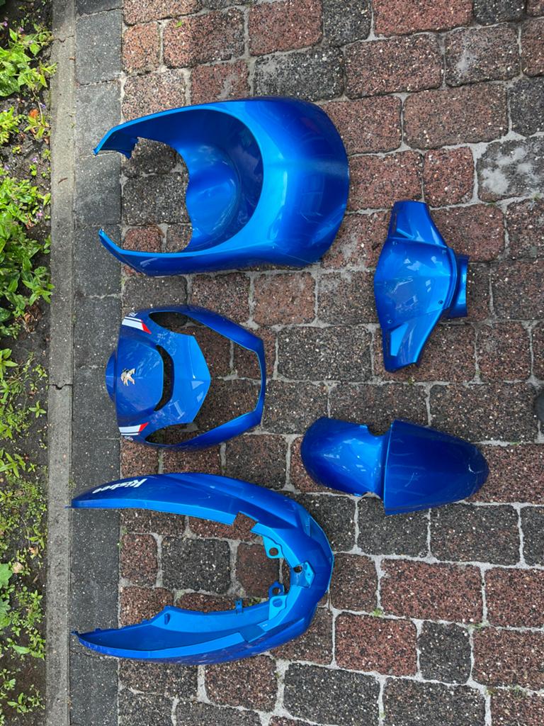 Peugeot Kisbee kappenset, Ophalen of Verzenden, Gebruikt, Overige typen, Peugeot