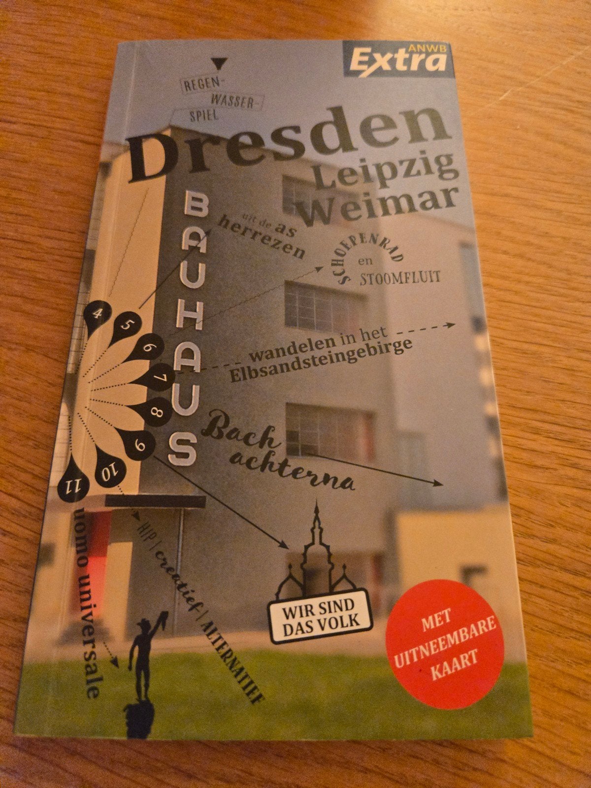 Karin Evers - Dresden, Leipzig en Weimar, Boeken, Reisgidsen, Karin Evers, Europa, Ophalen of Verzenden, Zo goed als nieuw