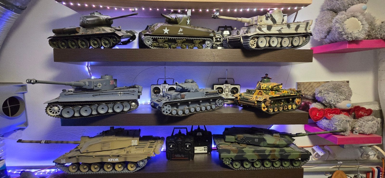 Diverse Heng long tanks, Ophalen of Verzenden, Zo goed als nieuw