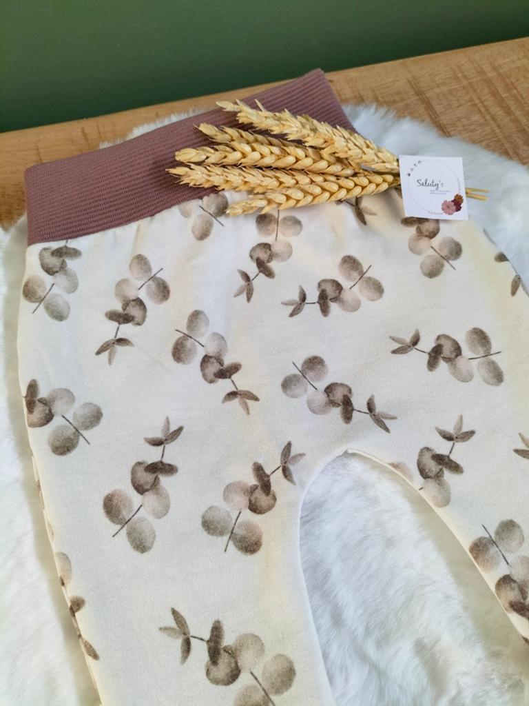 Nieuw, Babybroekje 50/56 • Handgemaakt, Kinderen en Baby's, Babykleding | Maat 50, Broekje, Meisje, Nieuw, Ophalen of Verzenden