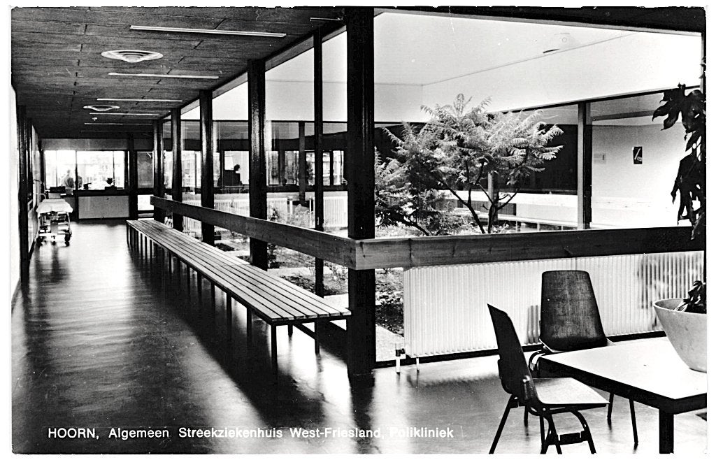 969362	Hoorn	ziekenhuis	Wederopbouw Polikliniek Alg streek, Ophalen of Verzenden, 1960 tot 1980, Ongelopen, Noord-Holland