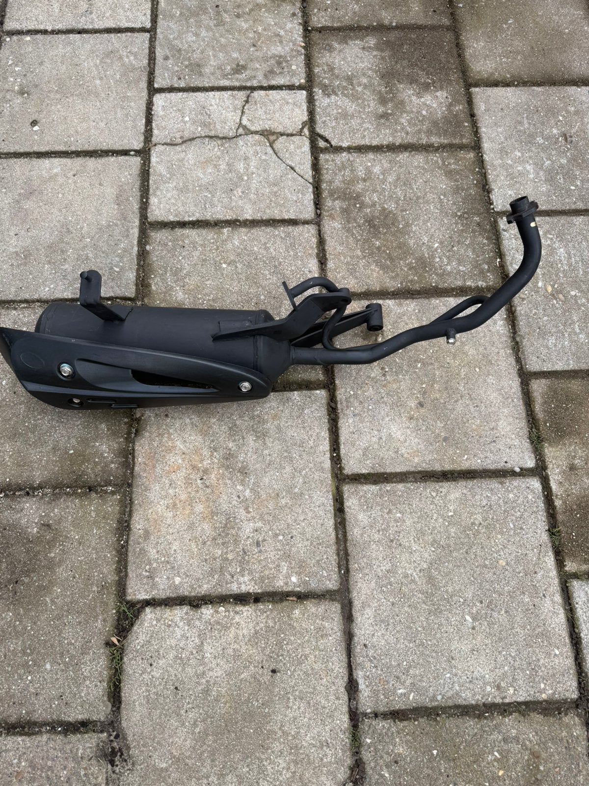 Nieuwe originele Sym Orbit 2 uitlaat AWA-MF 284, Fietsen en Brommers, Ophalen of Verzenden, Nieuw, Benzine, Orbit