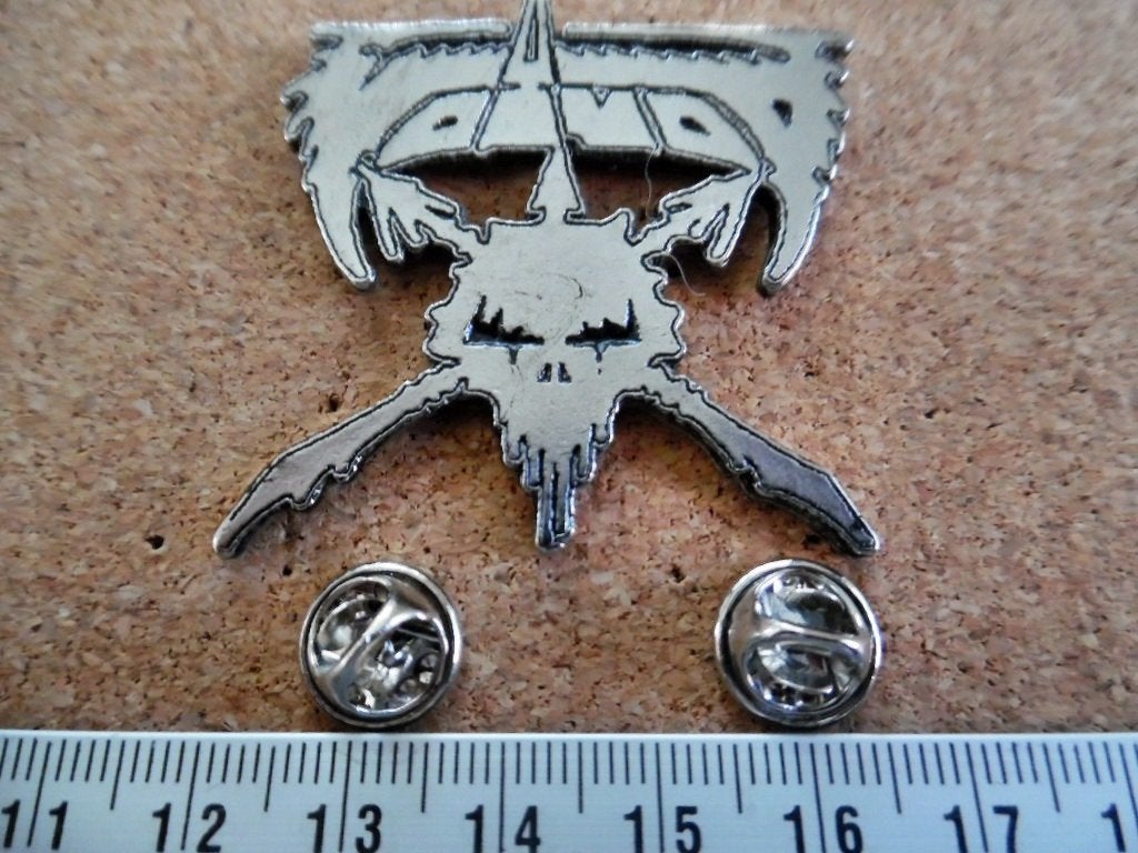 Voivod mooie  nieuwe metal shaped pin speld badge metal, Verzenden, Nieuw, Overige typen