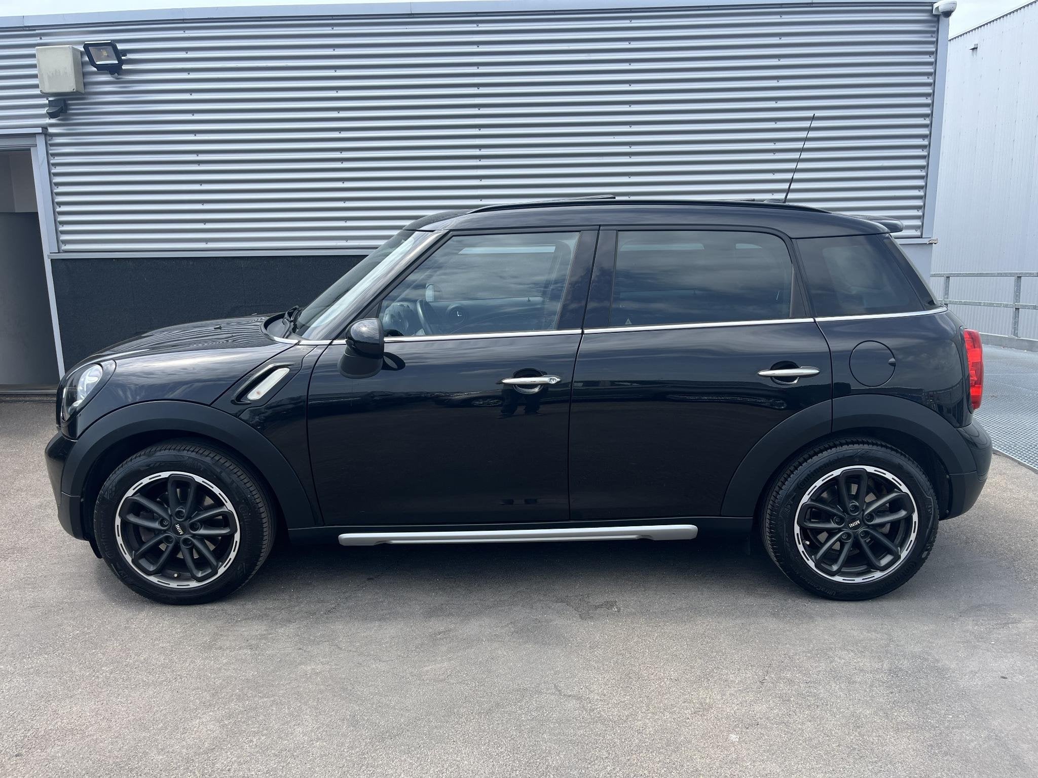 MINI Countryman 1.6 Cooper Pepper Panodak / nieuwstaat !, Auto's, Mini, Stof, Gebruikt, Euro 6, Origineel Nederlands