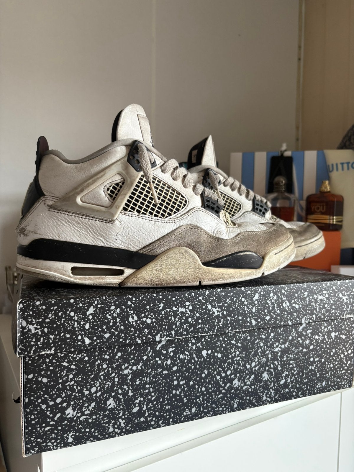 Nike Air Jordan 4 Retro 'Military Black' sneakers, Ophalen of Verzenden, Gedragen, Wit