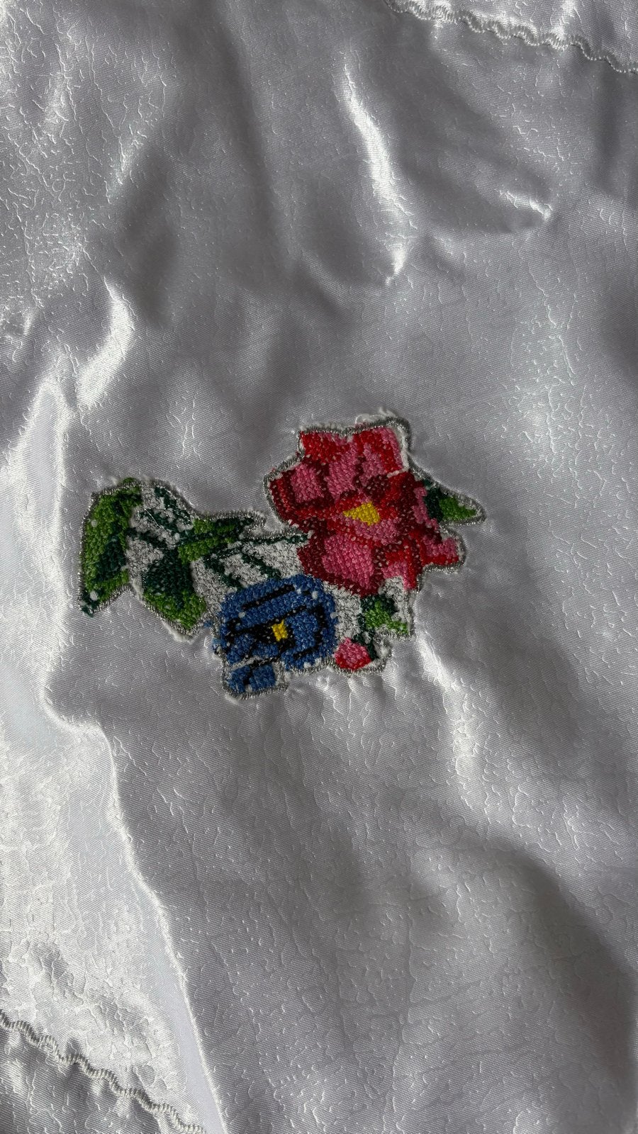 Handgemaakte vintage sprei met 3 kussens - Nieuw, Verzenden, Vintage, Overige maten, Stof
