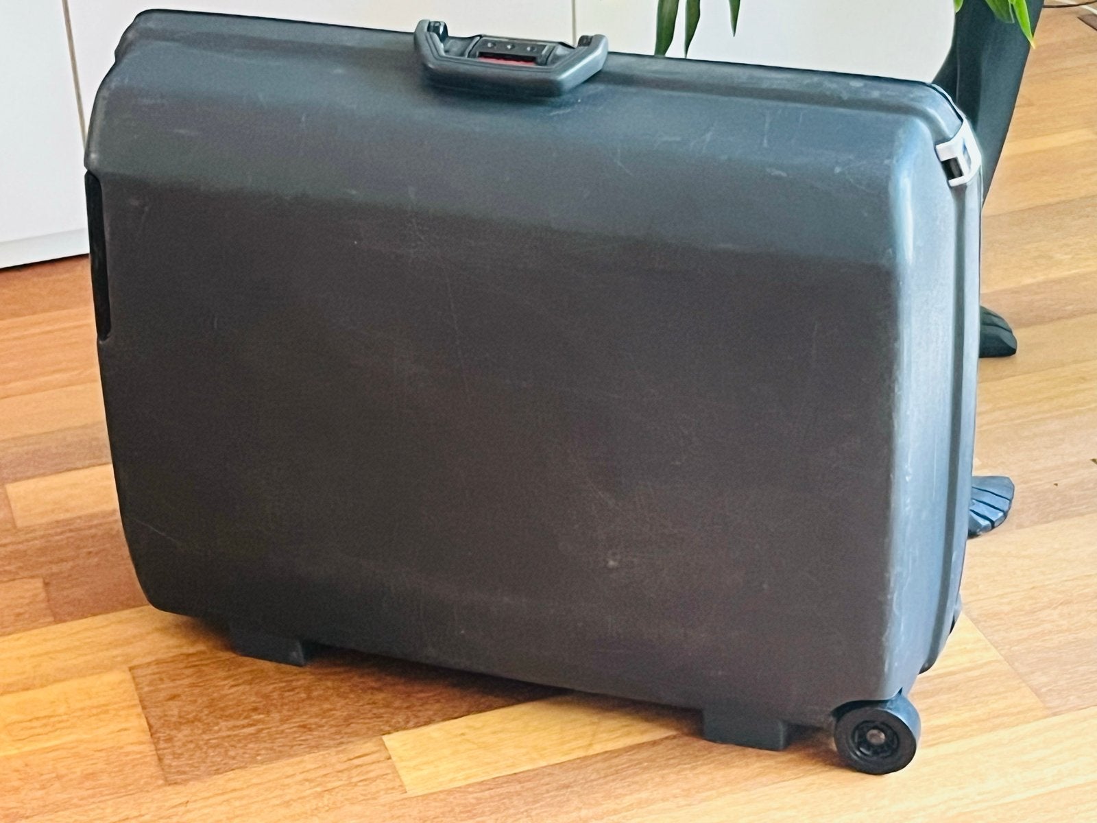 Grote Samsonite koffer 75x60x25 cm - met cijferslot, Gebruikt, Hard kunststof, 70 cm of meer, 55 cm of meer