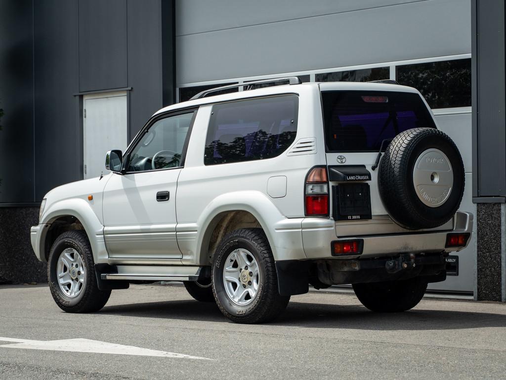 Toyota Land Cruiser 90 3.4i V6 I Automaat I Youngtimer I Tre, Auto's, Automaat, Stof, Gebruikt, Wit