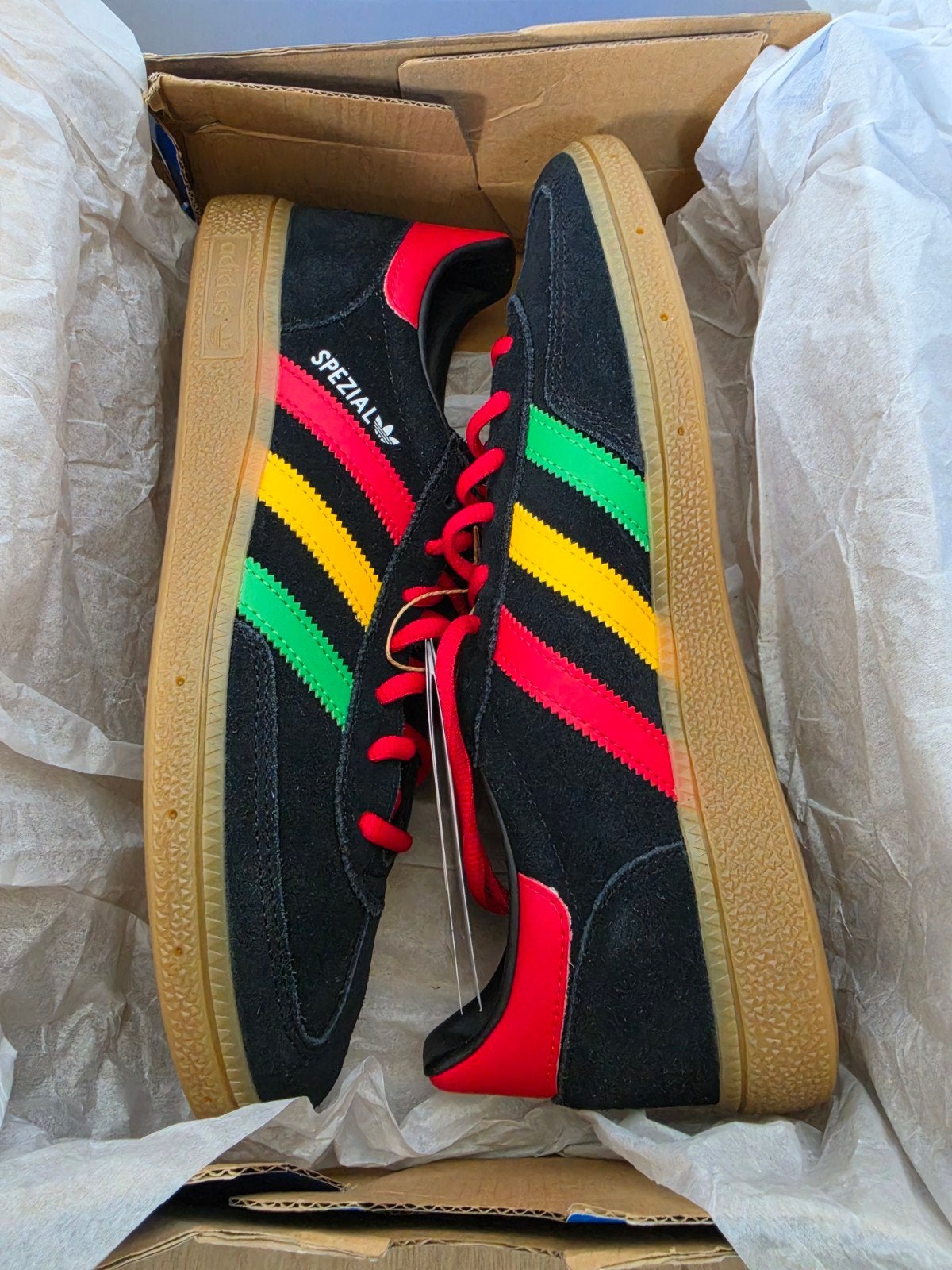 Adidas Handball Spezial "Bob Marley / Jamaica" - Maat 44, Kleding | Heren, Zwart, Nieuw, Ophalen of Verzenden, Sneakers of Gympen