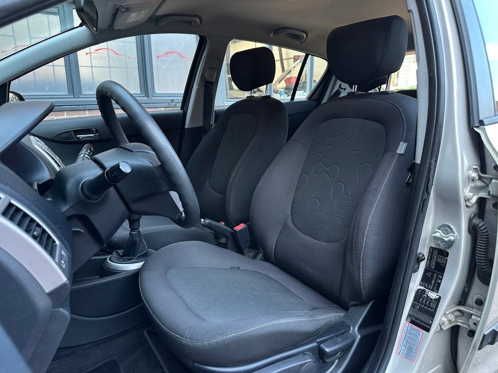 Hyundai I20 1.2i DynamicVersion|Nap|Pdc|Airco|Apk|Trekhaak, Gebruikt, 31 €/maand, 4 cilinders, Origineel Nederlands