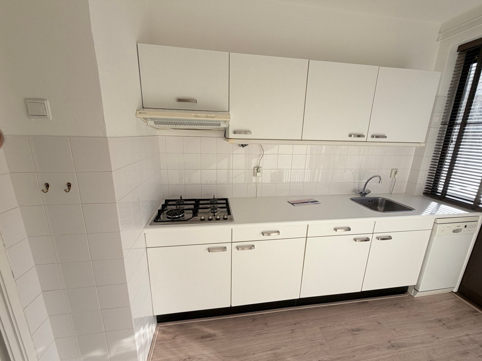 Keuken, Ophalen, Zo goed als nieuw, Wit, Hoekkeuken