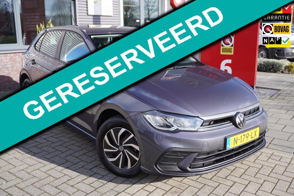 Volkswagen Polo 1.0 TSI Life / ACC / Lane assist / Carplay /, Voorwielaandrijving, Stof, Gebruikt, 1072 kg