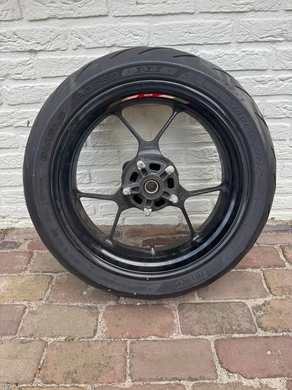 Achterwiel Aprilia Caponord 1200 (2013) met band, Motoren, Onderdelen | Overige, Ophalen, Gebruikt