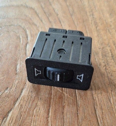 BMW audio fader 65121379048, Ophalen of Verzenden, Gebruikt, BMW