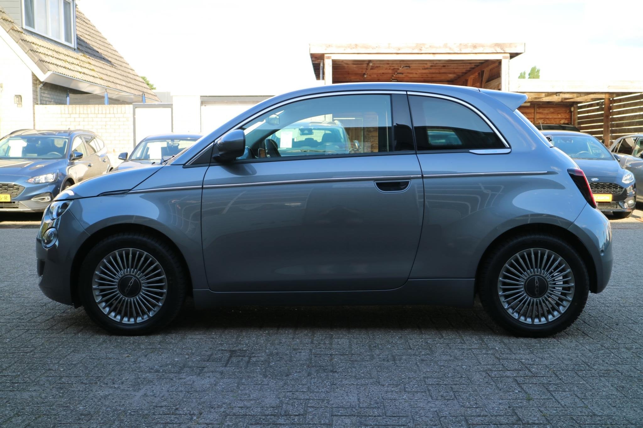 Fiat 500 Urban 42 kWh | SOH 96% | Camera | Carplay |, Auto's, Stof, Gebruikt, https://media-marktplaats.export.dv.nl/23953358301/document-1.pdf