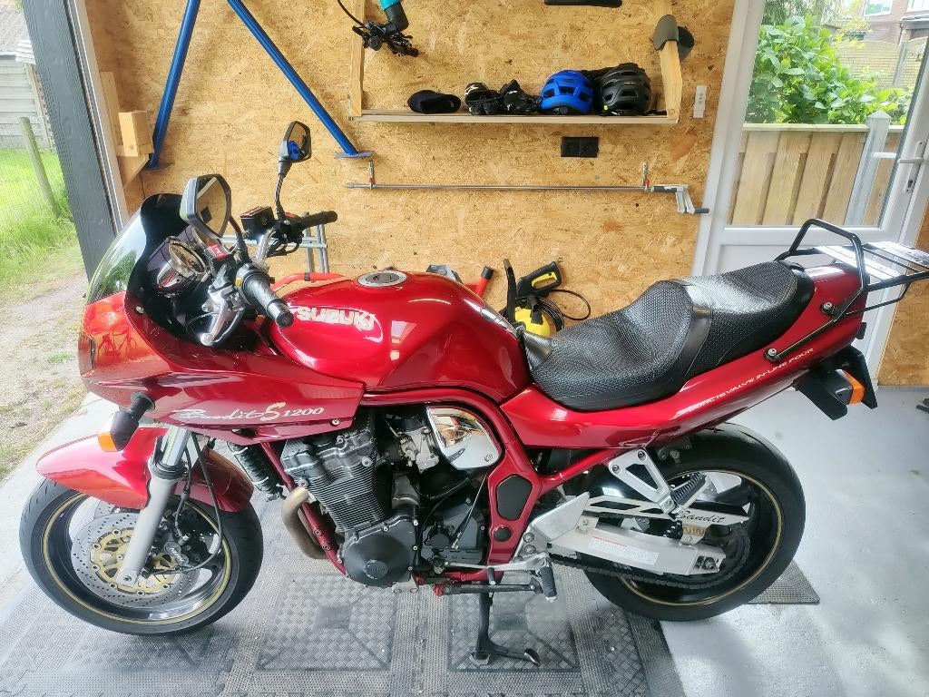 Suzuki Bandit 1200, Sportuitlaat, 4 cilinders, Motorrijbewijs A, Gebruikt