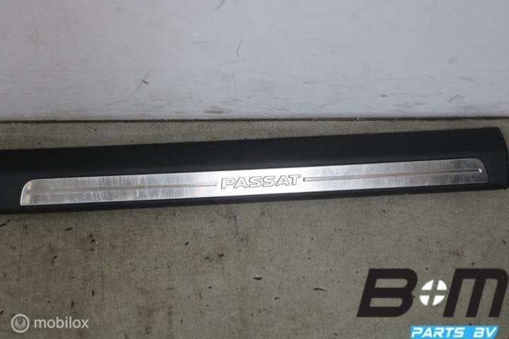 Dorpellijst rechts VW Passat B7 var. 9B9 3AA853370, Gebruikt
