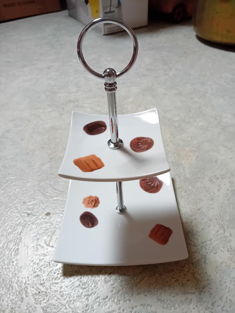 Bonbons etagere / Cosy & Trendy NIEUW / bonbon schaal, Huis en Inrichting, Keuken | Servies, Nieuw, Ophalen of Verzenden, Schaal of Schalen