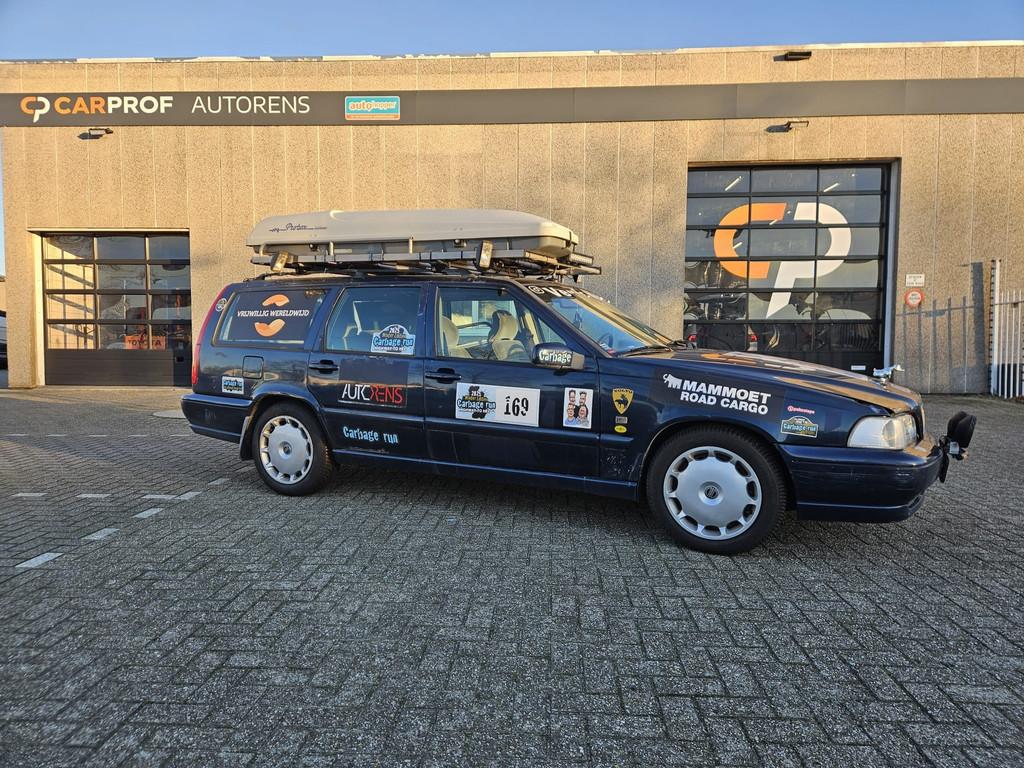 Volvo V70 2.5-20V Luxury-Line (bj 1997, automaat), Automaat, Stoelverwarming, Blauw, Origineel Nederlands