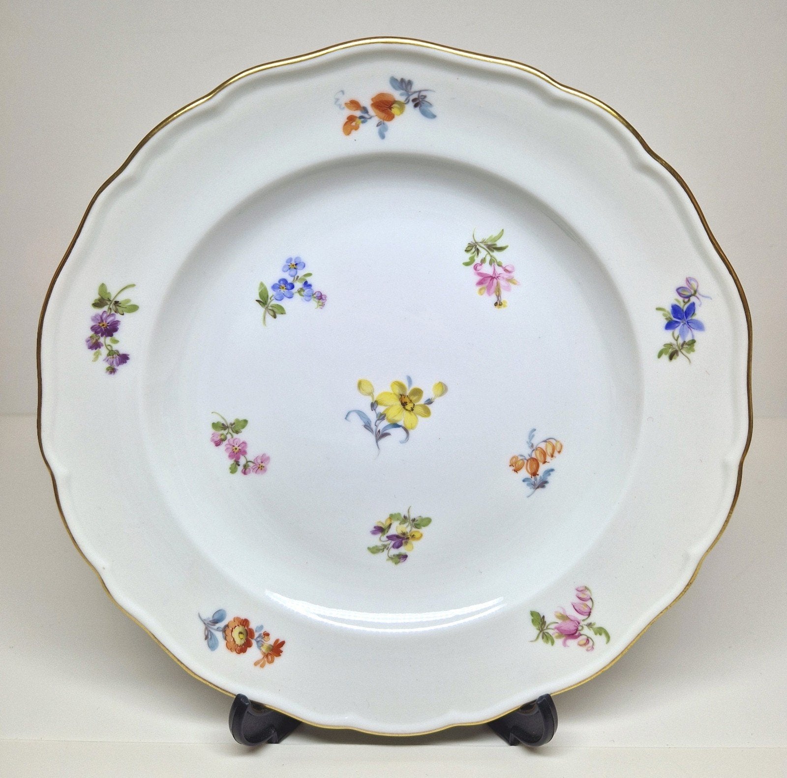 Meissen porseleinen ontbijtbord streublumen decor 1900., Antiek en Kunst, Ophalen