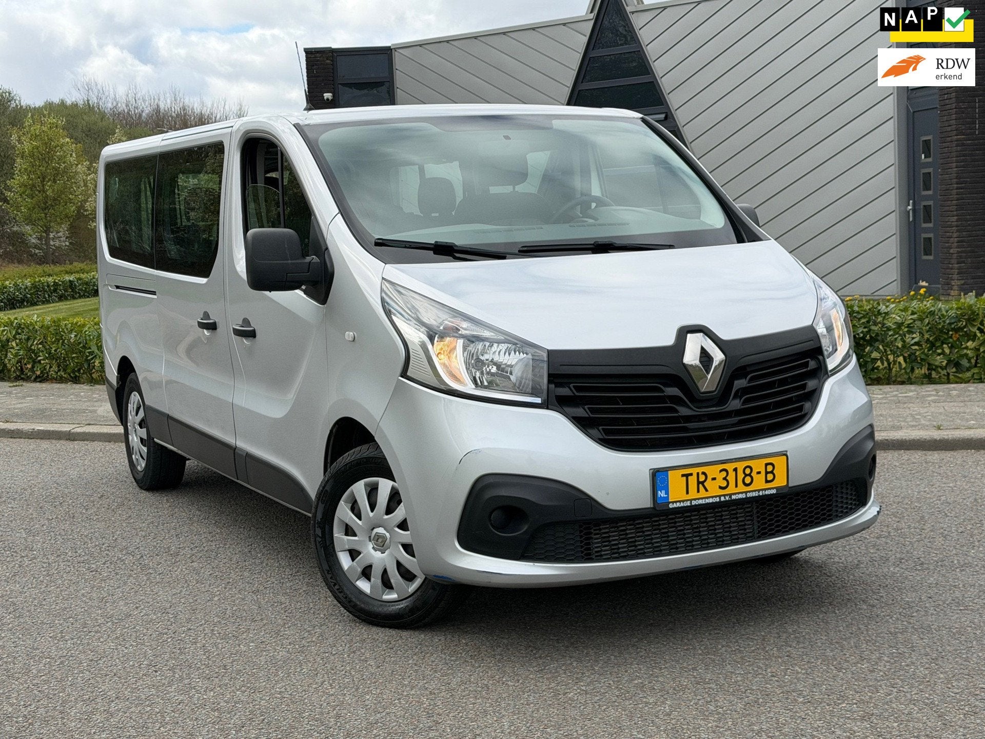 Renault Trafic Passenger 1.6 dCi L2H1| Airco | Cruise | Radi, Auto's, Renault, Voorwielaandrijving, Gebruikt, 2000 kg, Bedrijf