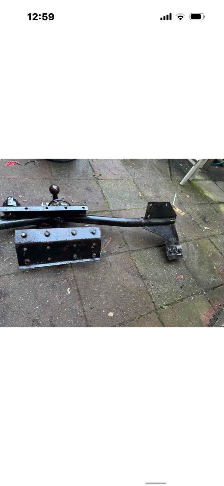 Gebruikte trekhaak met bedrading volvo 144, Auto-onderdelen, Ophalen of Verzenden, Gebruikt