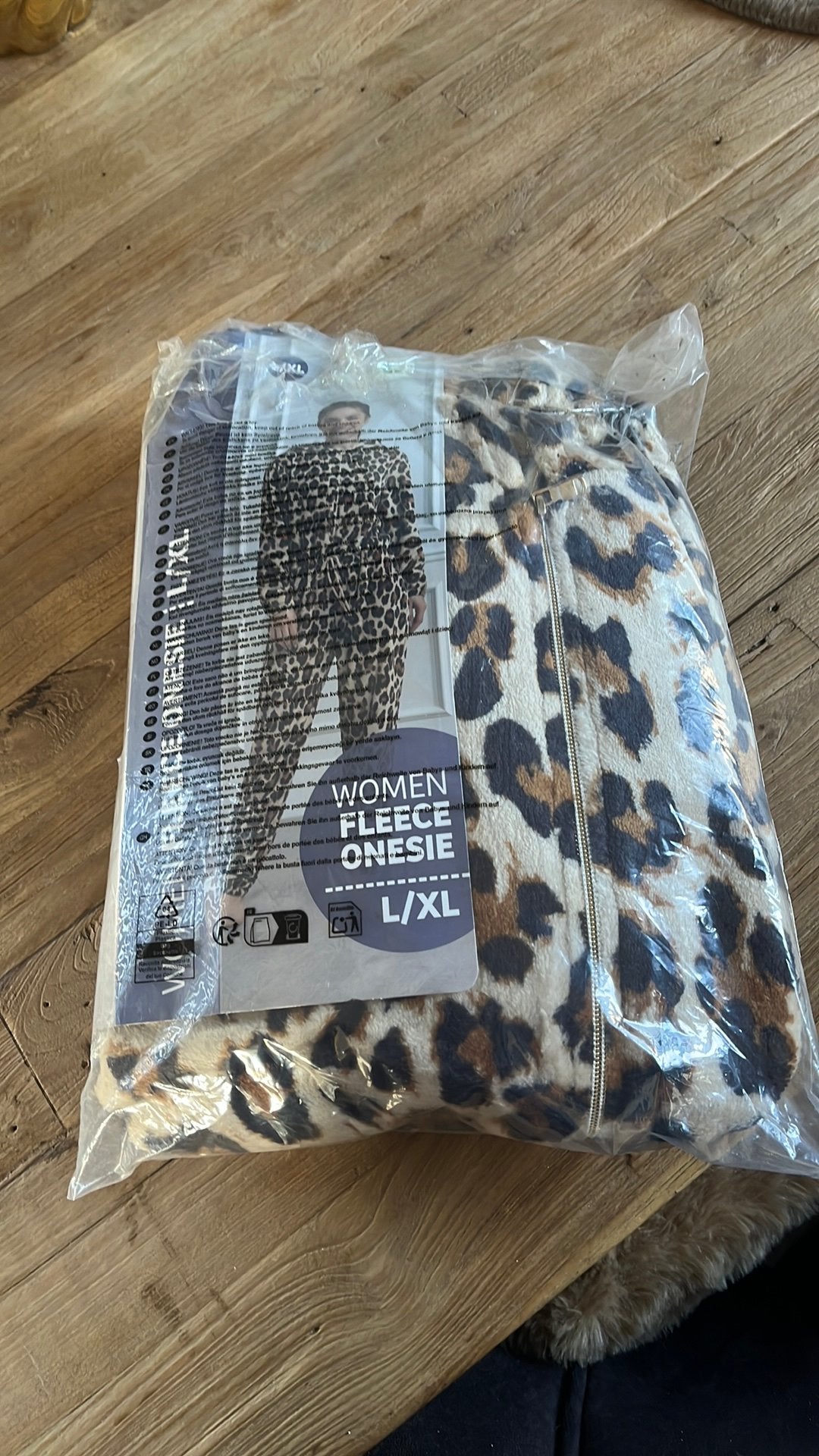 Onesie dames L/xl tijgerprint, Kleding | Dames, Huispakken, Ophalen of Verzenden, Nieuw, Maat 46/48 (XL) of groter, Bruin