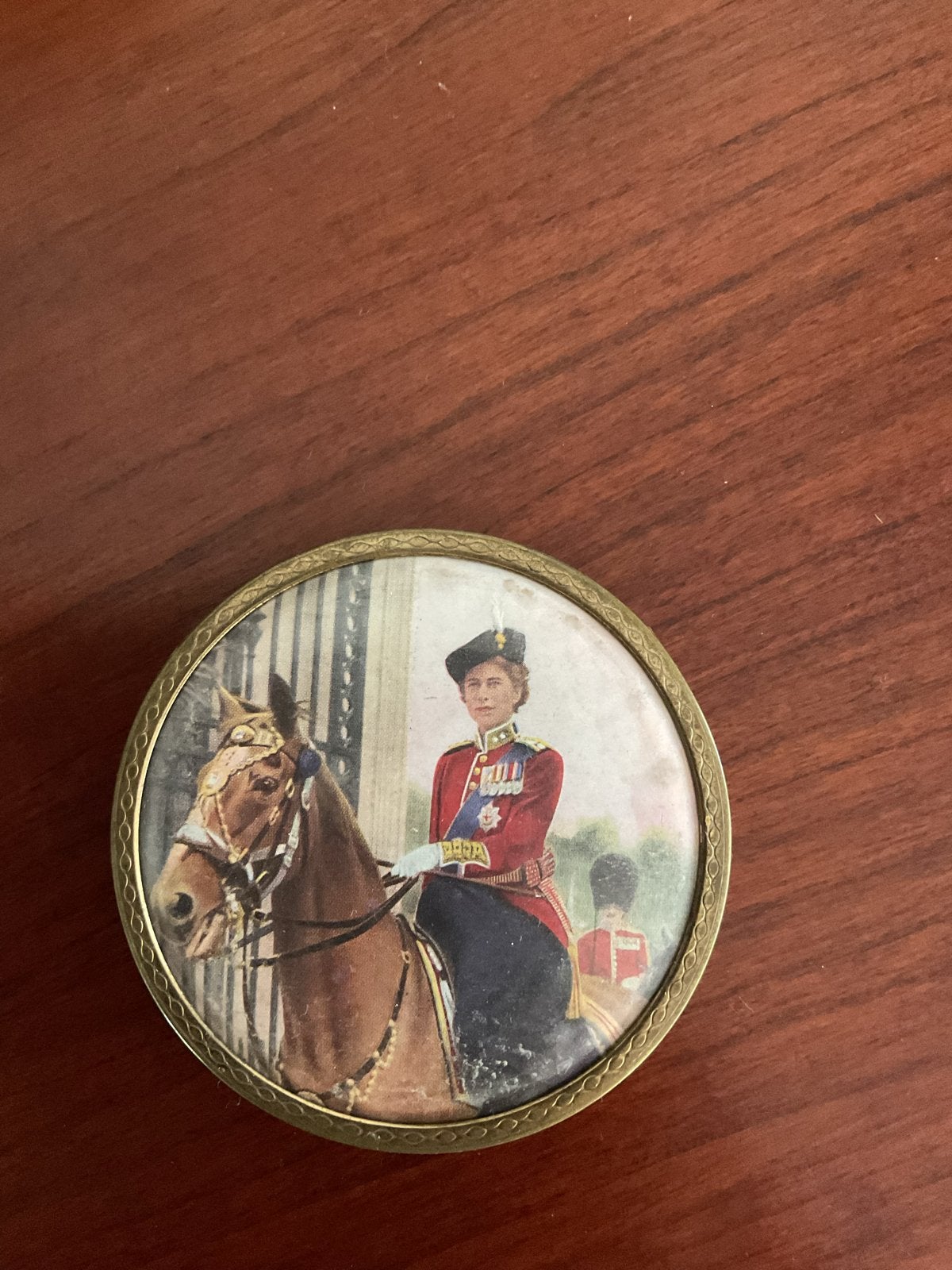 Vintage Poederdoosje met afbeelding Queen Elizabeth II, Ophalen of Verzenden