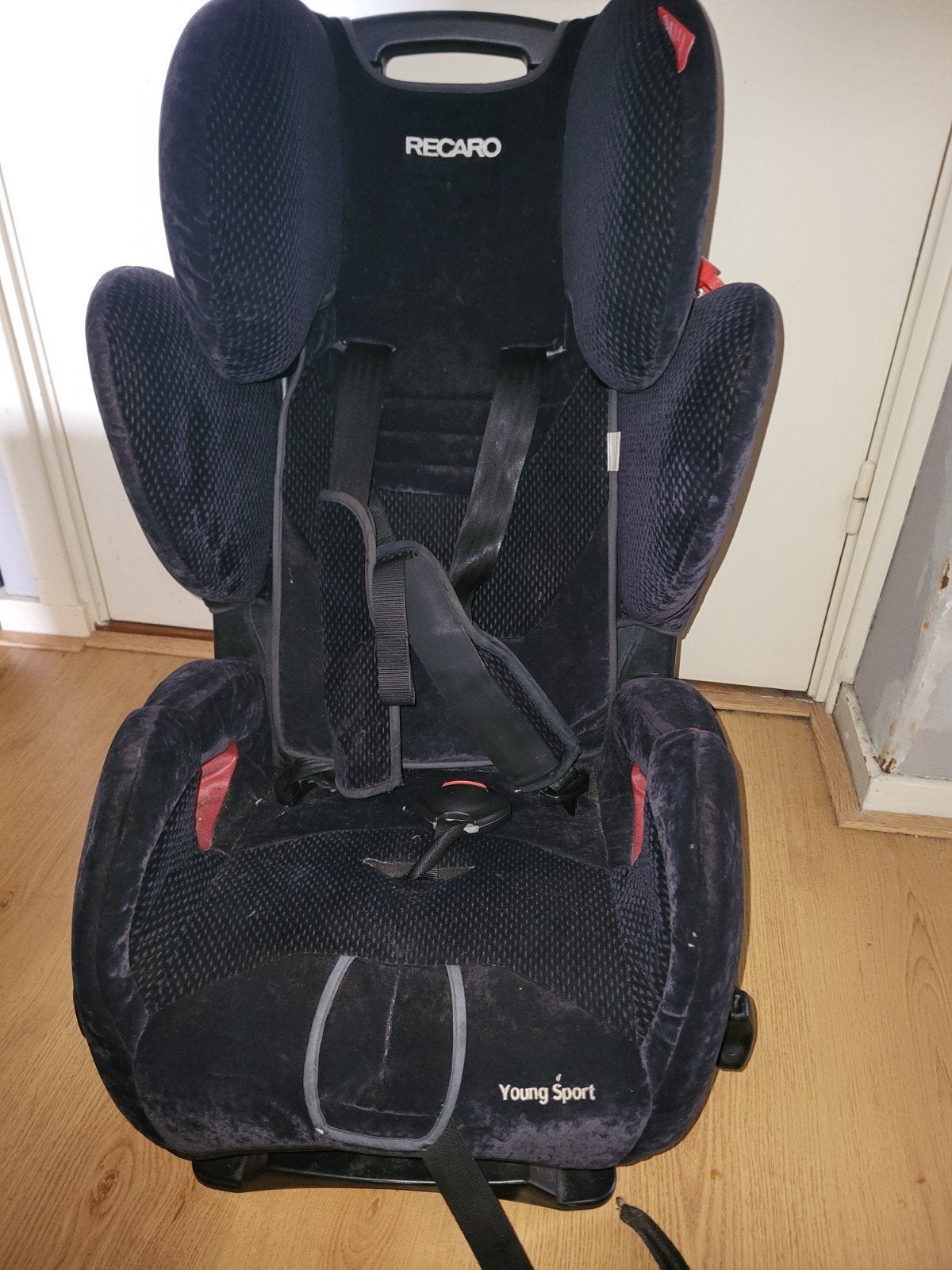 Recaro Young Sport autostoel - voor een kleinigheidje, Zijbescherming, 9 t/m 36 kg, Ophalen, Overige merken