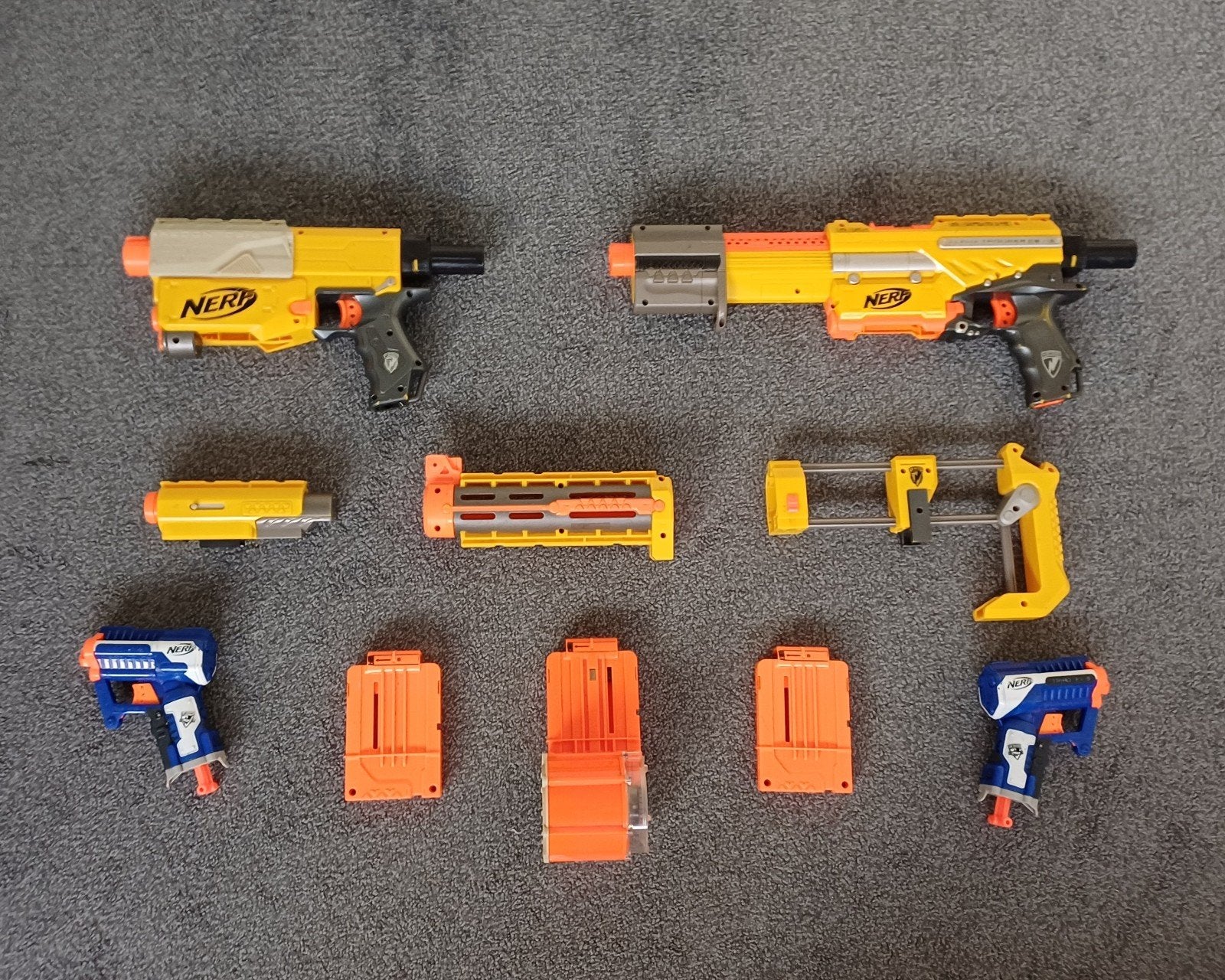 Nerf pistolen, Kinderen en Baby's, Speelgoed | Actiefiguren, Ophalen of Verzenden, Zo goed als nieuw
