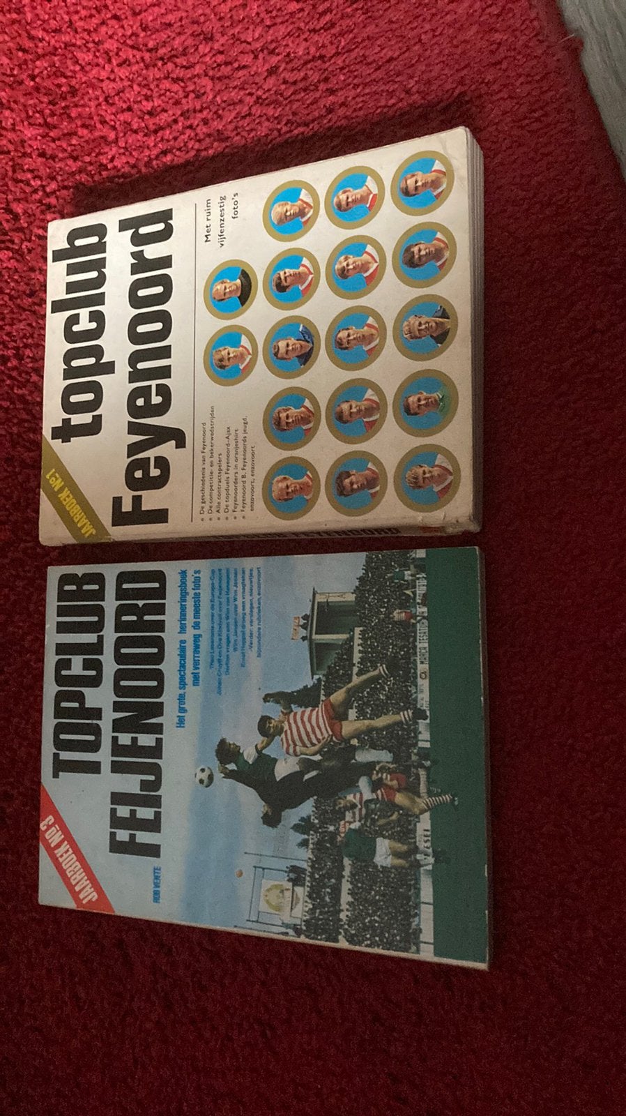 Topclub Feyenoord 1970 ,2 boeken, Ophalen of Verzenden, Gelezen, Balsport