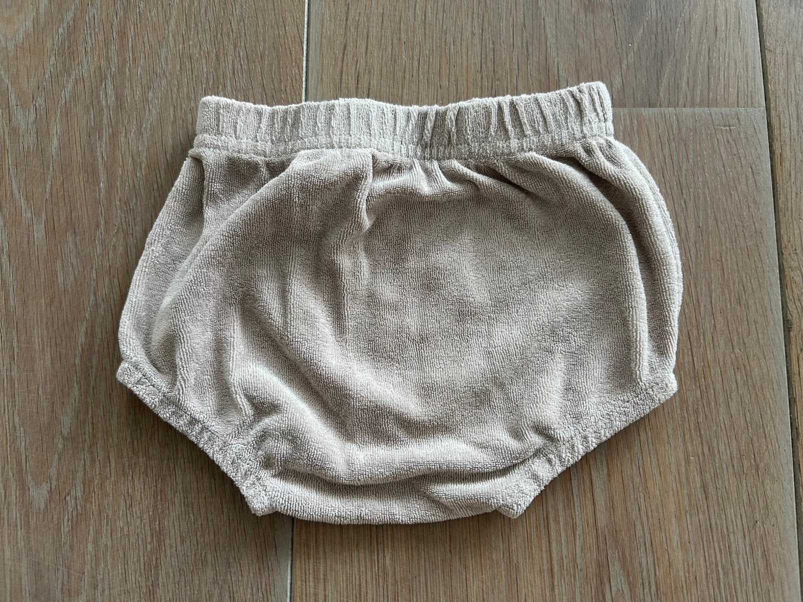 Beige bloomer van Your Wishes - maat 86/92, Kinderen en Baby's, Babykleding | Maat 86, Ophalen of Verzenden, Gebruikt, Jongetje of Meisje