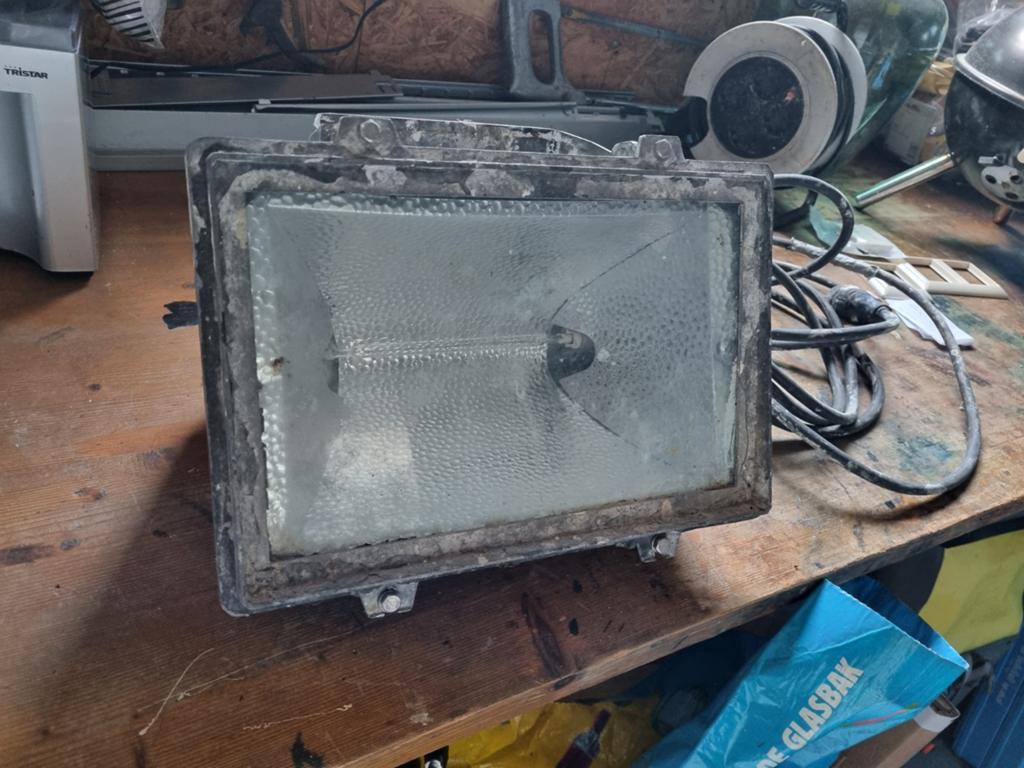 Bouwlamp, Ophalen, Gebruikt, 500 watt of meer, Lamp